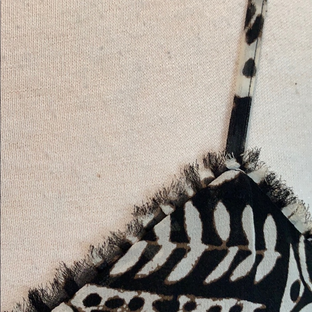 Express Design Studio Top - image 3